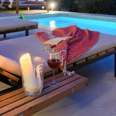 Vara Holiday home Pula